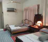 Bedroom 3 Teratak Ibunda Guest House