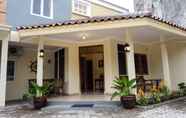 Exterior 2 Omah Wienna Homestay