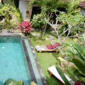 Uma Loka Villa 1, Khách sạn Rusters Pottery Studio