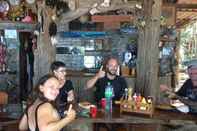 Bar, Kafe, dan Lounge Sunset Bungalow Koh Chang RANONG