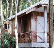 In-room Bathroom 7 Sunset Bungalow Koh Chang RANONG