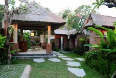 로비 Letung Sanctuary Ubud