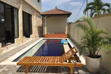 泳池 OrangeDacha Villa