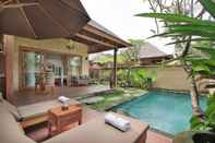 Swimming Pool Graha Sandat by Pramana Villas