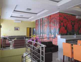 Lobby 2 Hotel Kartika