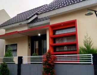 Bangunan 2 Villa 2 Bedroom near Museum Angkut No. 10