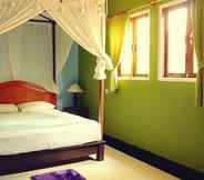 Bedroom 4 Corner Warung Guesthouse