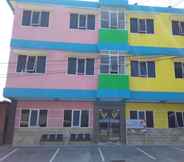 Exterior 3 Victory Hotel Ruteng