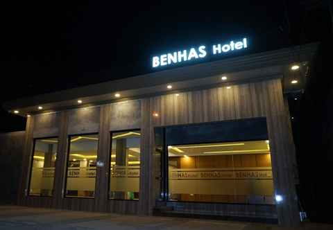 Bangunan BENHAS Hotel