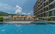 Kolam Renang 3 New Square Patong Hotel