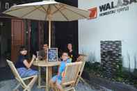 Exterior Comfy Room at Walasa Homestay 1 Syariah