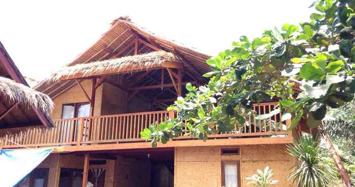 Exterior Lima Bintang Homestay