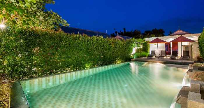 Swimming Pool Baan Yenchai Boutique, Huahin