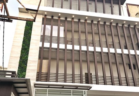 Exterior Hotel Tirta Asri 1