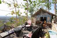 Nearby View and Attractions NewAlasKuliner & HomestayWatulumbung