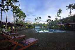 Hotel Komoro Tame , USD 45.20