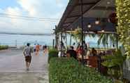 ร้านอาหาร 2 Sunset Seaside Beachfront