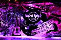 บาร์ คาเฟ่ และเลานจ์ Hard Rock Hotel Pattaya