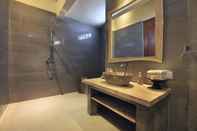 In-room Bathroom Batu Agung Villas