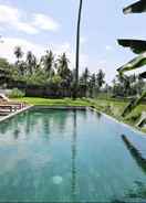 SWIMMING_POOL 