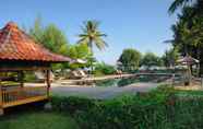 Swimming Pool 7 Desa Dunia Beda Beach Resort