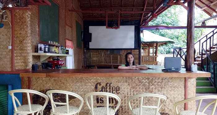 Quầy bar, cafe và phòng lounge Stellbucks Eco-Lodge