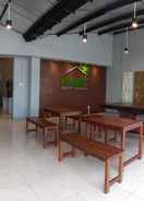 BAR_CAFE_LOUNGE Kokonut Guesthouse