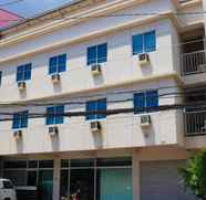 Exterior 2 RedDoorz @ Bonifacio St Cebu