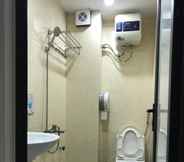 In-room Bathroom 5 Tien Dat Hostel