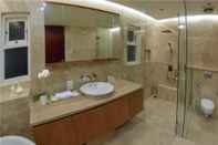 In-room Bathroom Summerfield Jimbaran