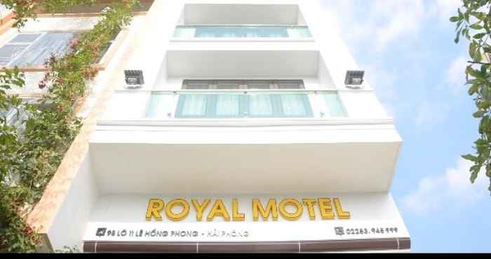 Bên ngoài Royal Motel