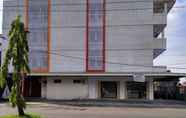 Exterior 3 Phoenix Hotel Bitung