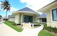 Exterior 5 Wis Beach Khanom