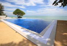 Swimming Pool 6 Wis Beach Khanom