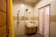 In-room Bathroom Dirumah Jimbaran