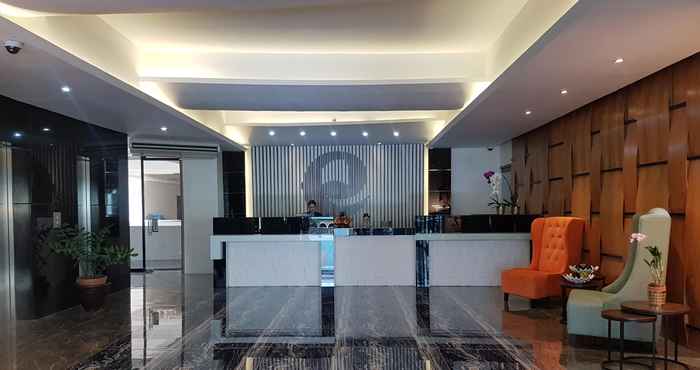 Lobby Eastland Hotel and Residences