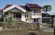 Bangunan 2 Villa D'Orchid Park Cipanas F4-5