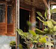 Exterior 3 Paddies Homestay