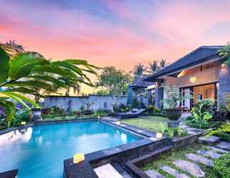 Bên ngoài 2 Taluh Bebek Ubud Private Villas