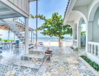 Lobby 2 Khao Tao Beach Lodge Old Siam