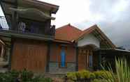 Luar Bangunan 5 Villa Widayati - 5 Bedrooms