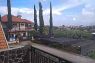 Nearby View and Attractions Villa Widayati - 5 Bedrooms