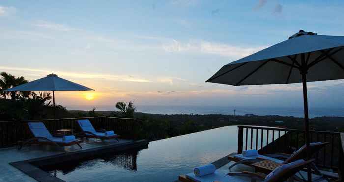 Swimming Pool Villa Ali Agung