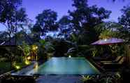 Swimming Pool 3 Alam Dania Cottage