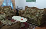 Lobby 3 Full House 3 Bedroom at Homestay Citro Djojo