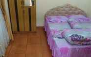 Bedroom 4 Full House 3 Bedroom at Homestay Citro Djojo