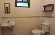 ห้องน้ำภายในห้อง 7 Nayang Resort