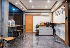 Lobby 3 Suthep Home & Hostel
