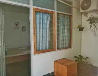 Bangunan 2 Homestay Ndalem Mbak Charly