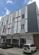 EXTERIOR_BUILDING Wise Hotel Tomohon